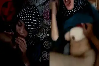 Bokep Jilbab Skandal Ibu Guru Dientot Murid
