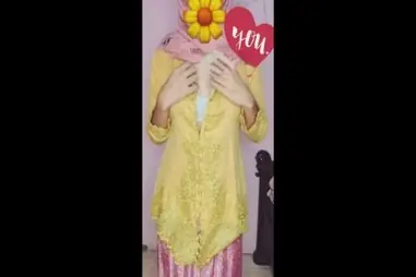 Ukhti Kebaya Pink Berani Menggoda Live